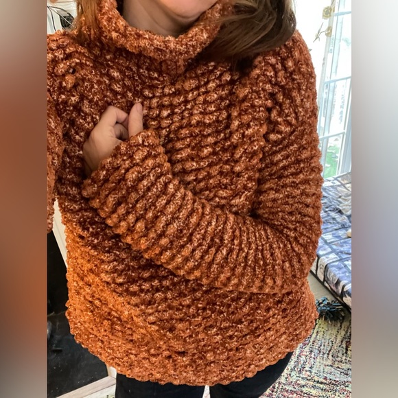 Autumn Sherpa pullover - Picture 1 of 5